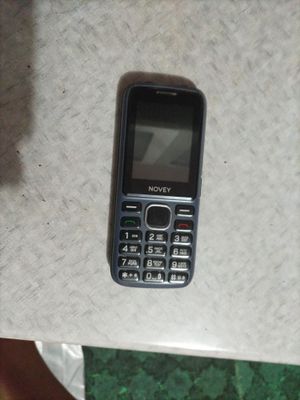 Novey telefon sotiladi