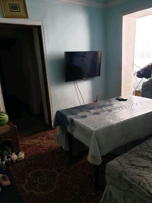 uy Kvartira sotiladi