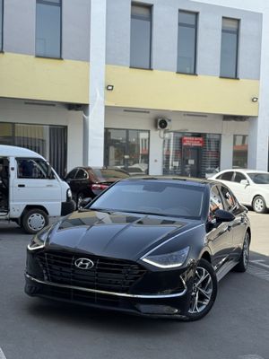 Hyundai Sonata 2.0 LYUKLI