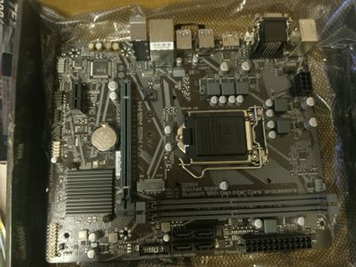 Новая Материнская плата Gigabyte H510M
