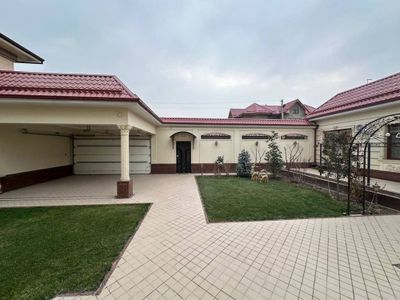 ПРОДАЕТСЯ ЕВРО ДОМ Мирзо Улугбекский район Ор-р Мевазор