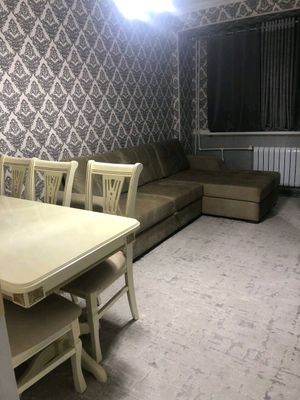 продаётся 1/5/9 тузель2 в бывшем общежитие