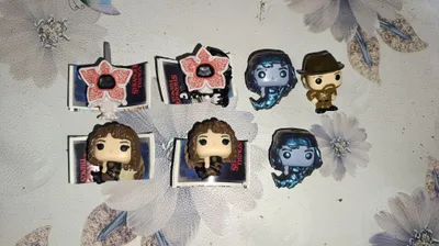 Очень странные дела, Киндер joy