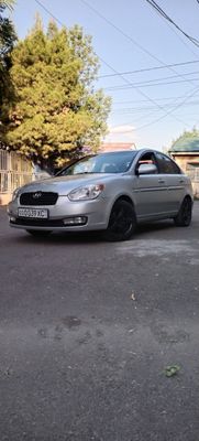 Hyundai accent 2006