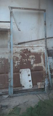 Temir kapi satiladi