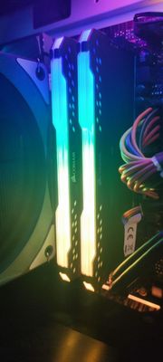 ОЗУ Corsair Vengeance RGB Pro 16GB (2×8GB) DDR4 3600MHz CL18