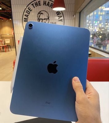 iPad 10th 64gb WiFi blue