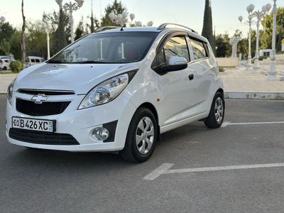 spark sotiladi 2011 yil 170000 km aftamat 4 pazisya Tozza kiraska