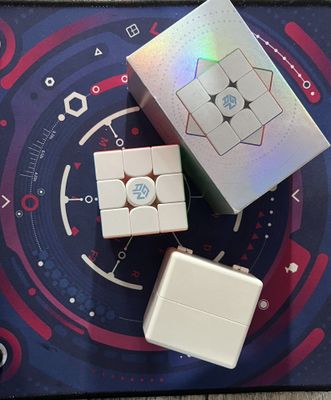Gan 11 magnetic duo
