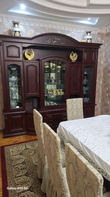 Мебел.