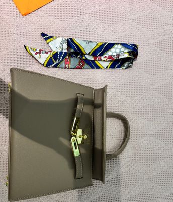 Новая сумка Hermes Kelly 25 см цвет Taupe