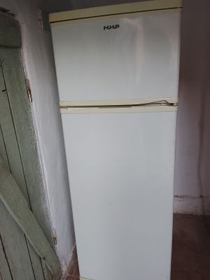Холодильник рабочий