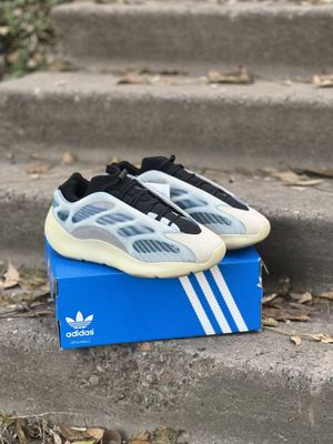 Кроссовки Adidas Yeezy 700 V 2