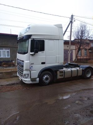 DAF Sotiladi XF440