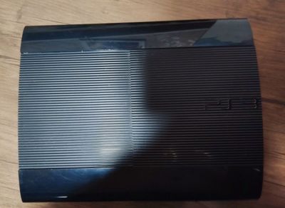 Продаю PlayStation 3 Super Slim