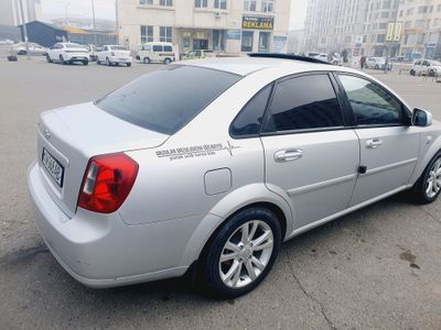 Lacetti gentra 2017 yil 150000 km ideal sostyanada