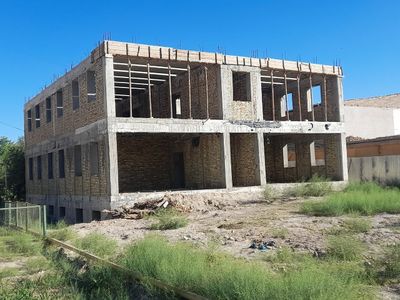 Курилиши тугалланмаган бино сотилади