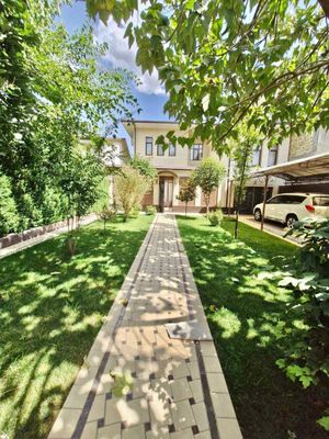 Дом Центр Луначарского 2-этажа 4-сот 6-ком 260 м² 3 с/у ремонт бассейн