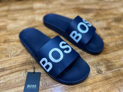 Boss шлепанцы итальянского производства