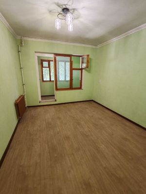 1/2/4 Паркентский базар (завод шампанских вин