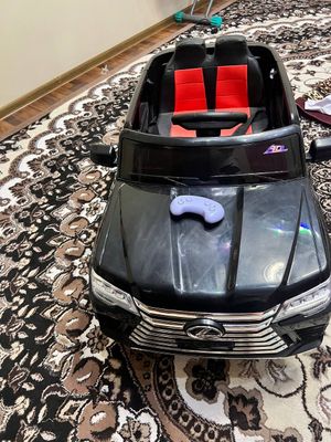 BOLALAR MOSHINASI LEXUS LX 600