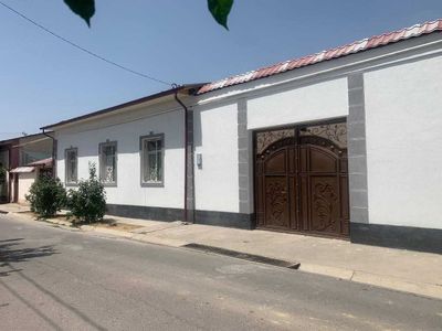 Toshkent viloyati Zangiota tumani O‘rtaovul qo‘rg‘oni Obod 32 uy