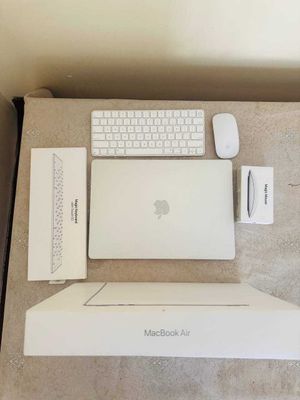 MacBook Air M4 15.3" (2025)