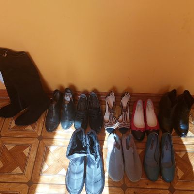 Продаётся обувь женская
