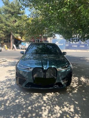 Продам обмен BMW IX XDrive 40
