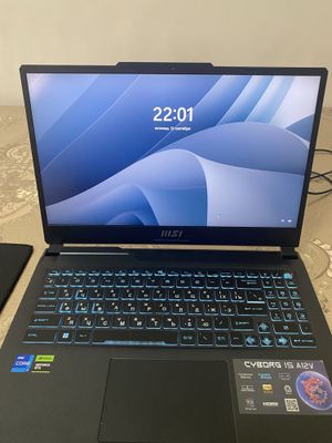 Notbuk sotiladi CYBORG 15 A12V