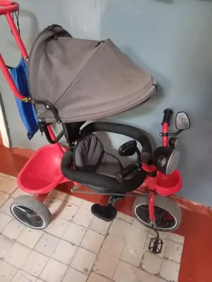 Велосипед с ручкой и музыкой