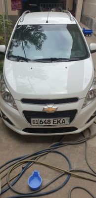 Spark sotiladi 2022 oq