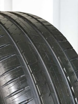 Michelin Pilot Sport 4 S 265/40R22