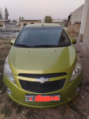 Spark автомат 2013 г 244.пробег
