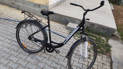 Velosped sotiladi