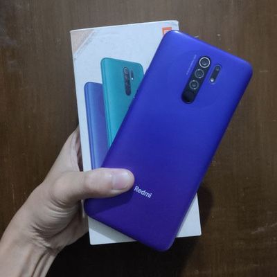 Xiaomi Redmi 9.