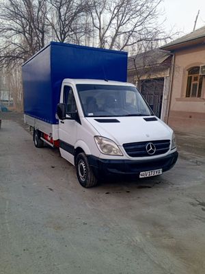 Mercedes sprinter 2011