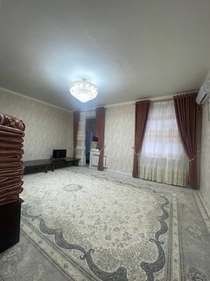 1-этажда, 3 болмели квартира сатылады, 27 микрорайонда