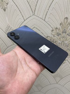 Samsung A06 Ideal holatda 6/128gb
