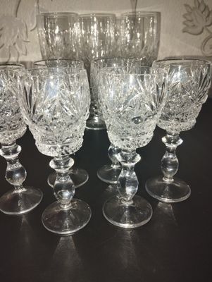 Xrustall Fujer Rumkalar sotiladi