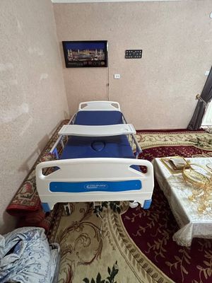 Кровать для лежащих больных