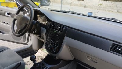 Lacetti 2010 1 pozitsiya