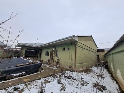 Dacha sotiladi oqtosh