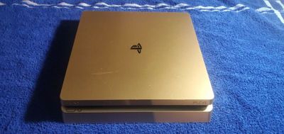 PlayStation 4 slim 500 gb gold PS 4 slim