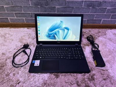 Ноутбук Acer Aspire: i3-5005U, 4GB, HDD 500GB