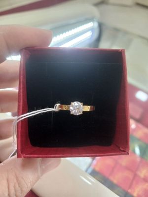 Продам золотое кольцо