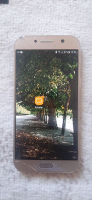 Samsung A5 telefoni