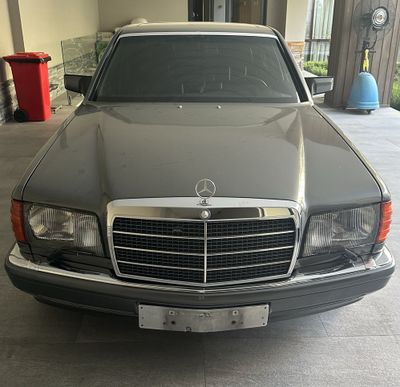 Mercedes Benz w126 560 SEL