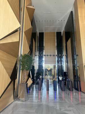 Сдается офис в Pyramit Tower 3/10/51 104 квадратных