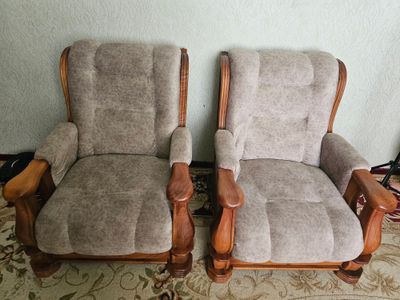 продам диван и 2кресло. из ореха